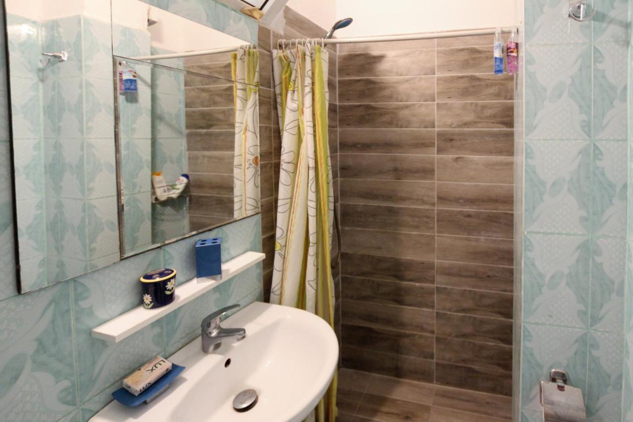 1 Bedroom Apartment With Fast Internet And Sea View Balcony In Dıraç Dış mekan fotoğraf